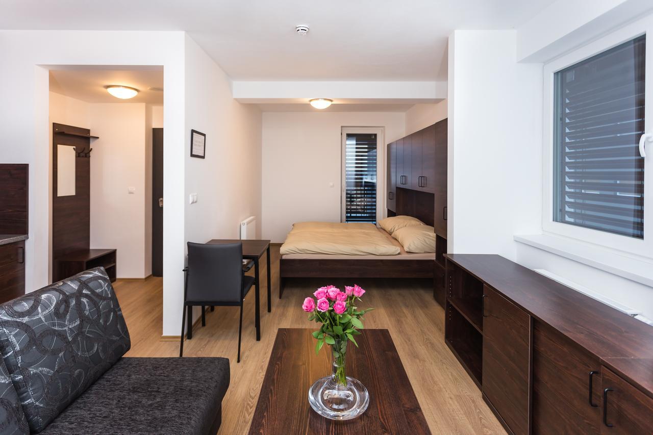 Barok Hotel And Apartments Bratislava Luaran gambar