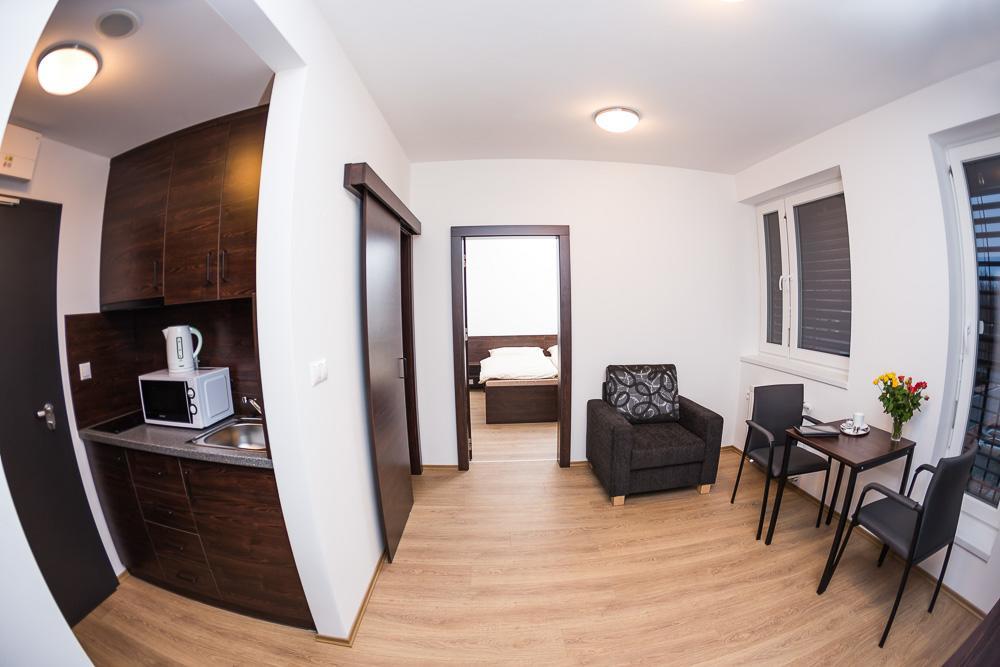 Barok Hotel And Apartments Bratislava Luaran gambar