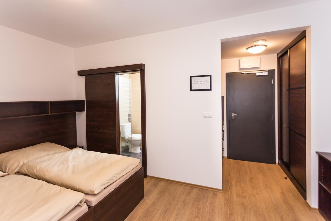 Barok Hotel And Apartments Bratislava Luaran gambar