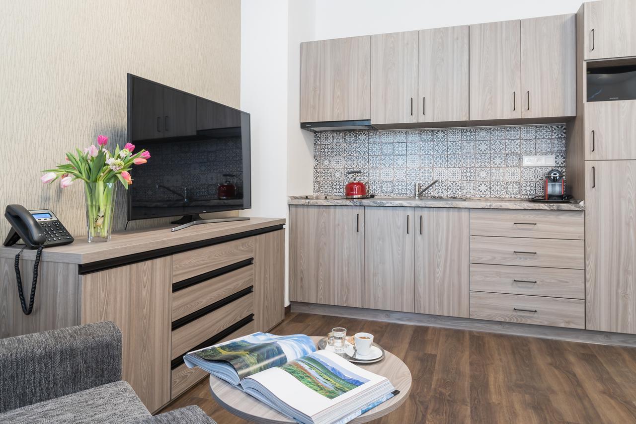 Barok Hotel And Apartments Bratislava Luaran gambar