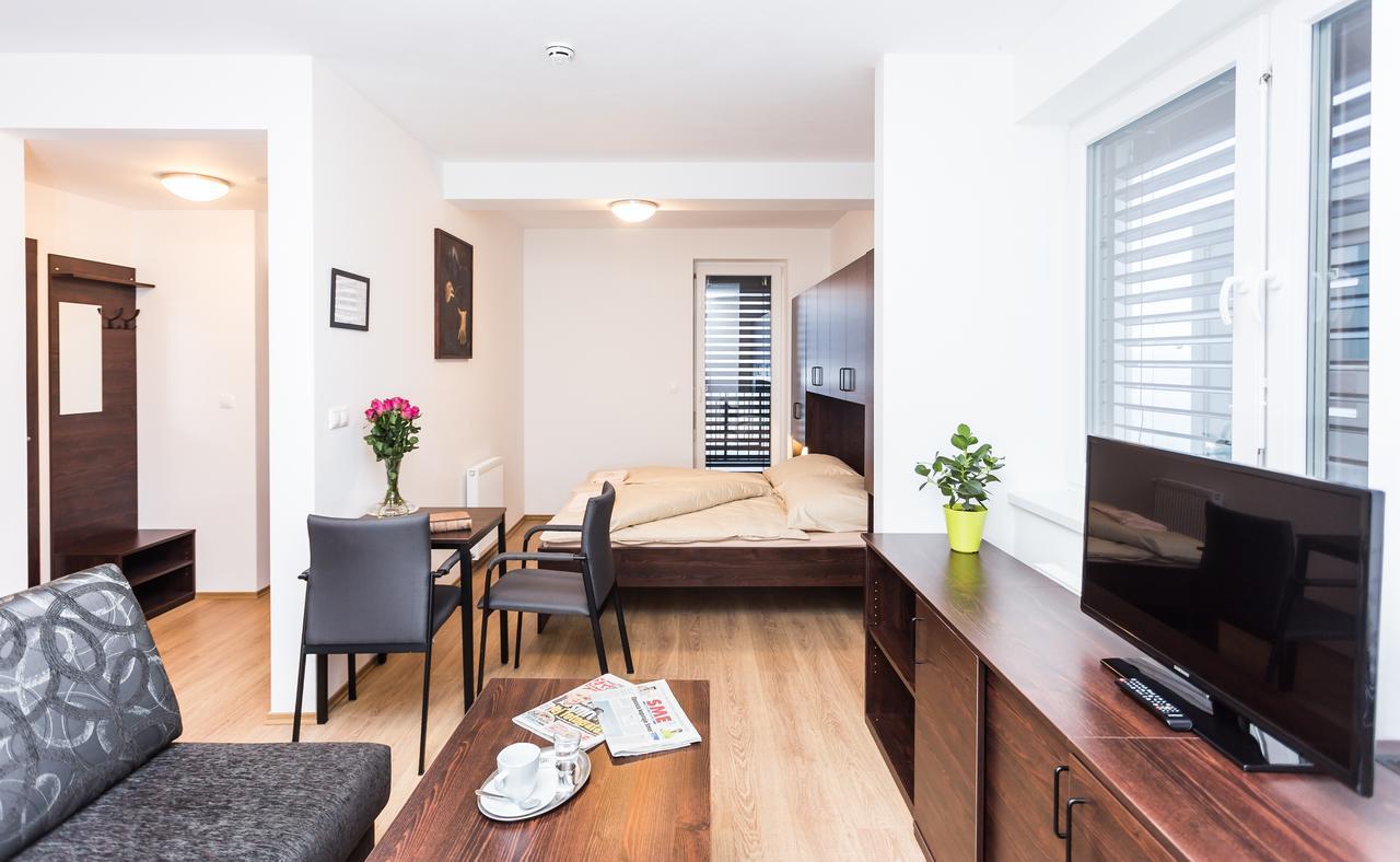 Barok Hotel And Apartments Bratislava Luaran gambar